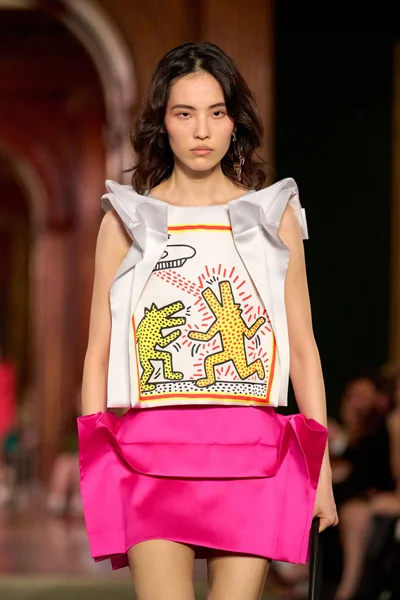 Look 74